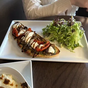 Roasted tomato &amp; goat cheese Tartine