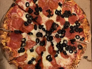 Grotto Pizzeria & Tavern