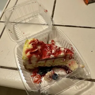 Lemon Raspberry Sponge Cheesecake