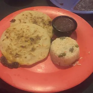 Pupusa combo plate!