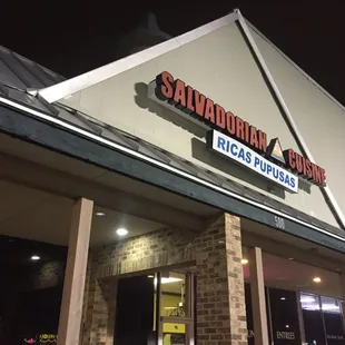 Fantastic place! Very authentic. Great prices and friendly people. Can't beat it.