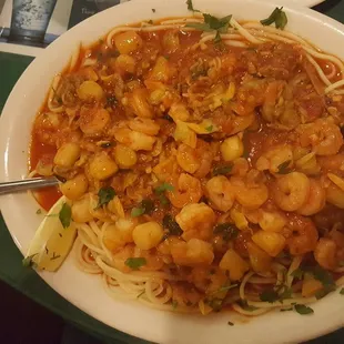 Linguine pescatore in red sauce