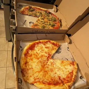 Cheese Pizza Old World Briar Hill Pizza