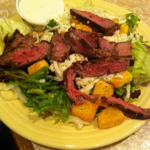 Steak salad