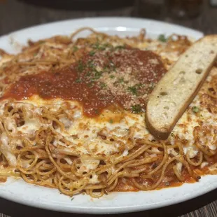 Baked spaghetti