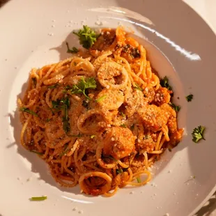 pasta dish, pasta, food