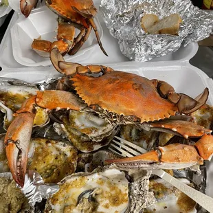 a tray of crab and oysters