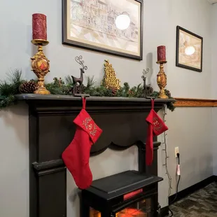 Fireplace in Dining Room at Sam and Ethel&apos;s
