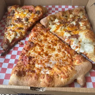 Bacon Cheeseburger Slice, Chicken Bacon Ranch Slice, plain slice