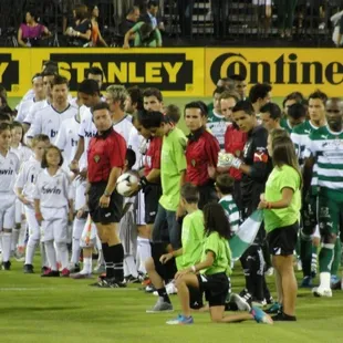 Real Madrid vs Santos