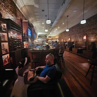 Love the decor!