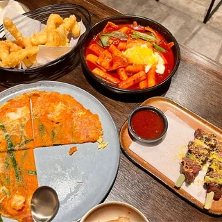 'Galbi' Skewers (2pcs)