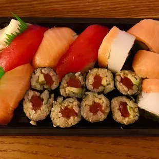 Sam&apos;s Special A (brown rice in the small sushi)