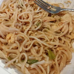 Pad Thai with a spicy 1. Comes with a good sized lime. Double the size of some other restaurants and plenty of crushed peanuts.