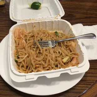 Shrimp Pad Thai, absolutely delicious!