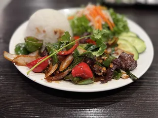 Ngon Yummy