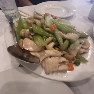 147. Cashew Nut Chicken