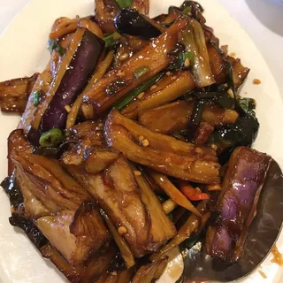Eggplant with Garlic Sauce /