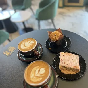 Morning Cheese Muffin &amp; Saffron Milk Cake