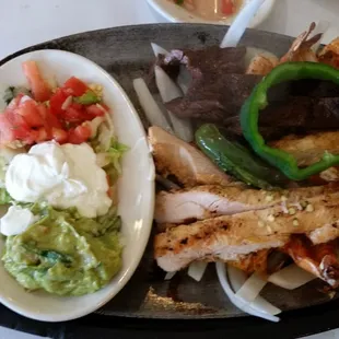 Grilled Shrimp Fajitas