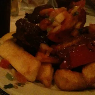 Yucca Con Chicharron