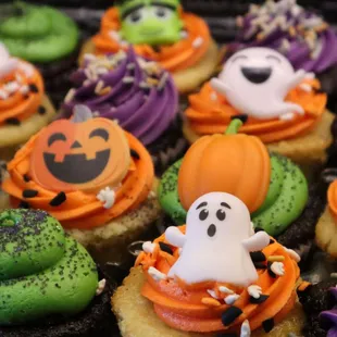 halloween cupcakes