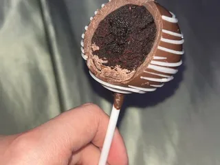 Connie's Cake Pop Shop