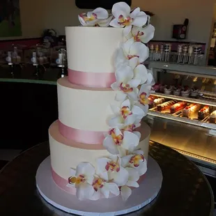 Floral Drape Cake