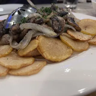 Potatoes with Mushrooms