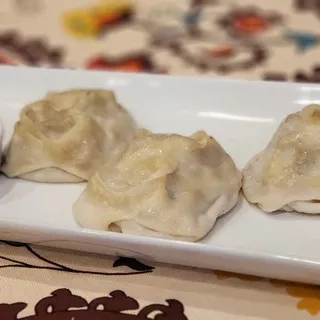 Mantu with Meat
