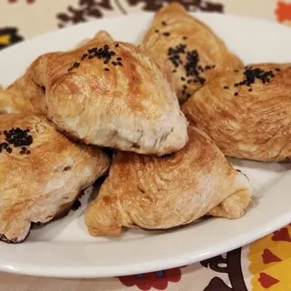 Samsa with Meat