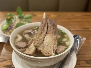 Yummy Pho & Bo Ne