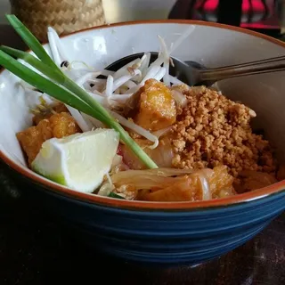Sidewalk Pad Thai