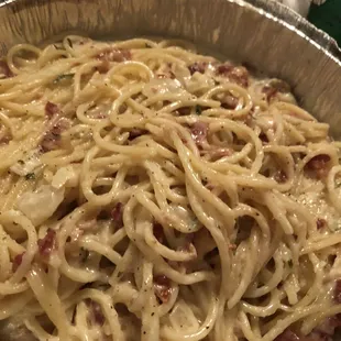 Spaghetti Carbonara with bacon &amp; onion