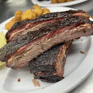 Ribs w/ Tots