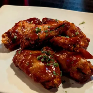 Spicy BBQ wings