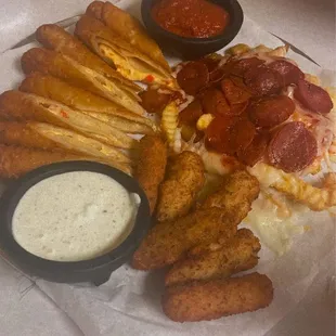 The Italian sampler  didn't last long. My son loves doing cheese pulls with this motz and it didn't disappoint made it across the table