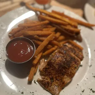 Blackened Salmon Sandwich