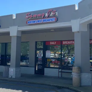 Sammy J&apos;s breakfast place