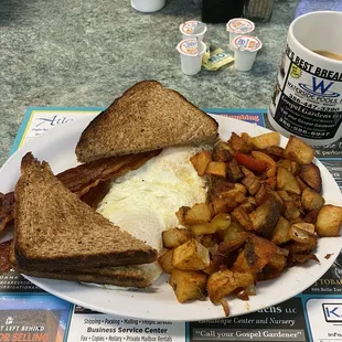 2 eggs special w home fries