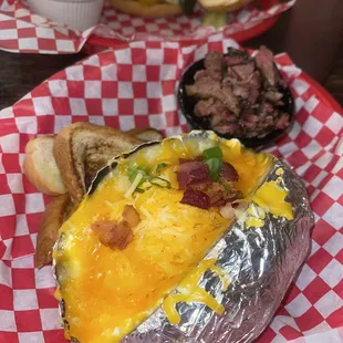 Loaded Spud with Meat