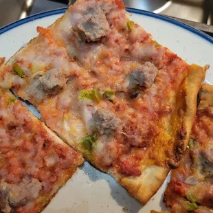 food, pizza
