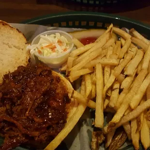 Pulled pork Sammie.