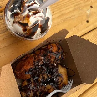 donuts, dough desserts, food