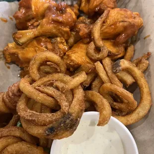 Wings &amp; curly fries
