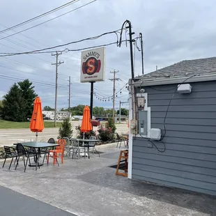 outside seating area