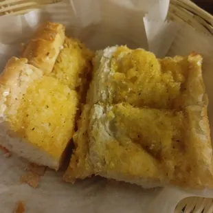 Garlic bread, It tasted like there was garlic powder sprinkled on top but nothing to write home about