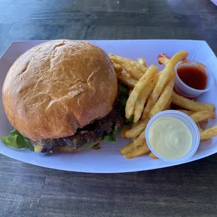American Smashburger basket