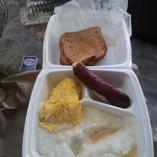 This was almost 9.00 its a Parker House Breakfast with only 1 Parker House they are so Cheap they only gave me 1 Jelly lol