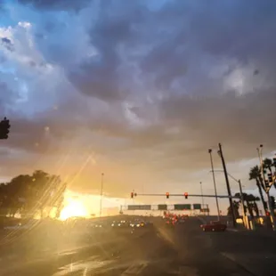 24 hour lounge to view the Sahara Sunrise